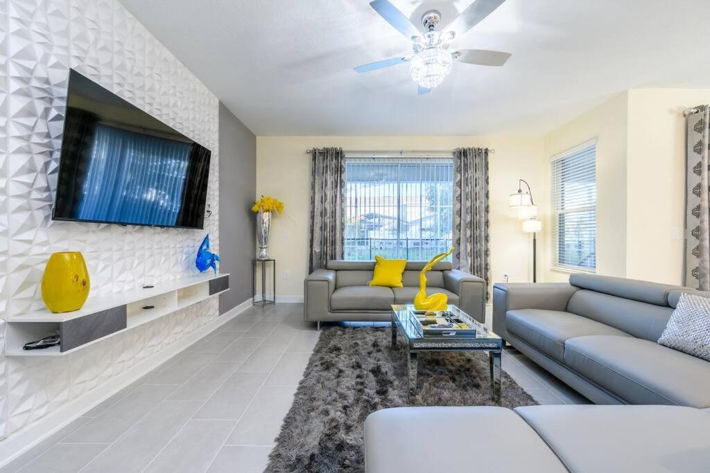 Close To Disney & Other Theme Parks,Private Heated Poolspa, Bbq & Game Rm คิสซิมมี ภายนอก รูปภาพ